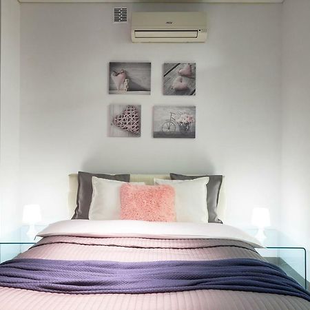 Xavier Boutique Apartment Varsavia Esterno foto