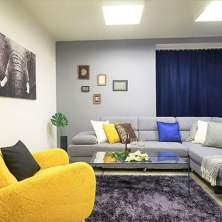 Xavier Boutique Apartment Varsavia Esterno foto