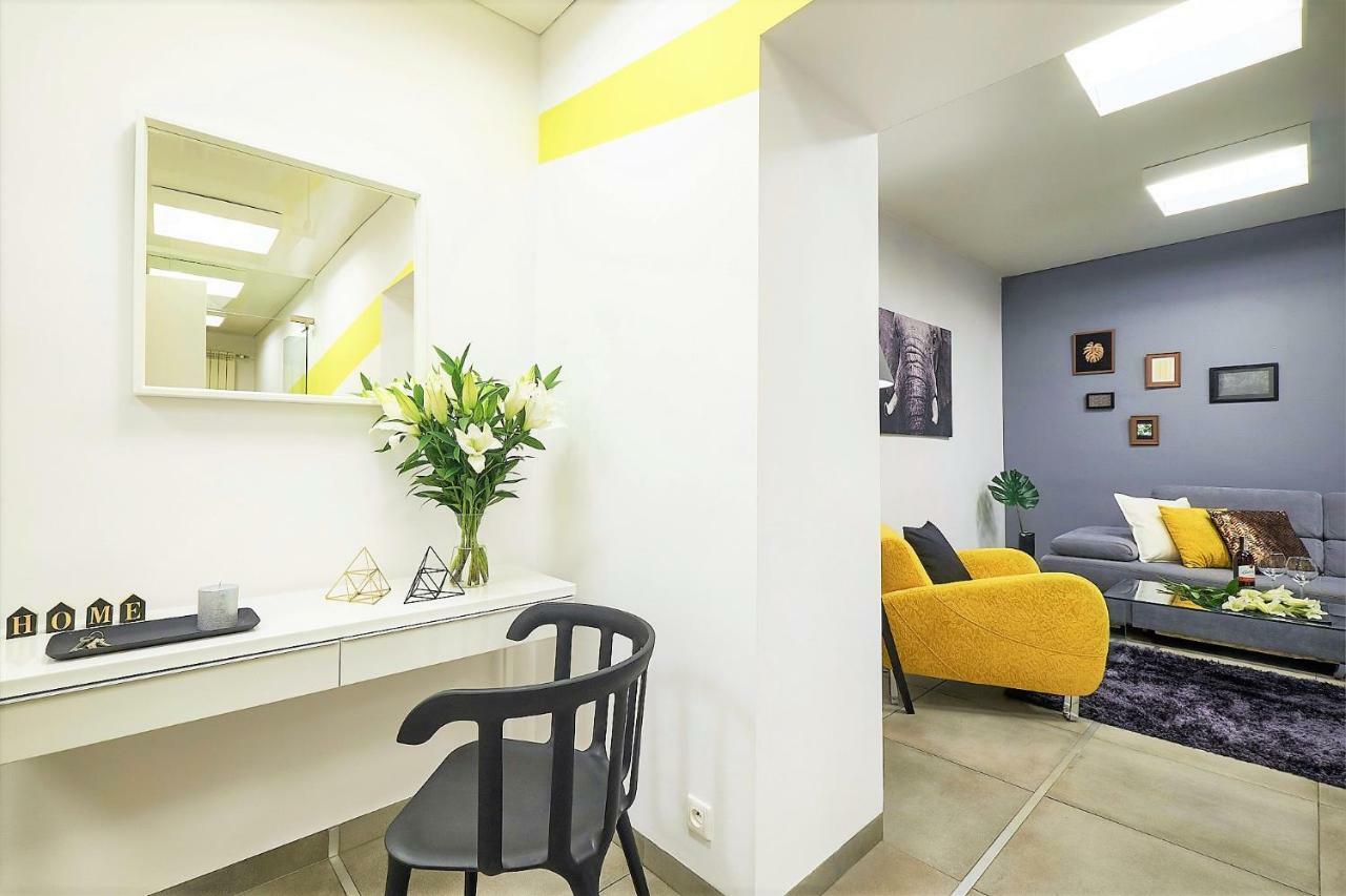Xavier Boutique Apartment Varsavia Esterno foto