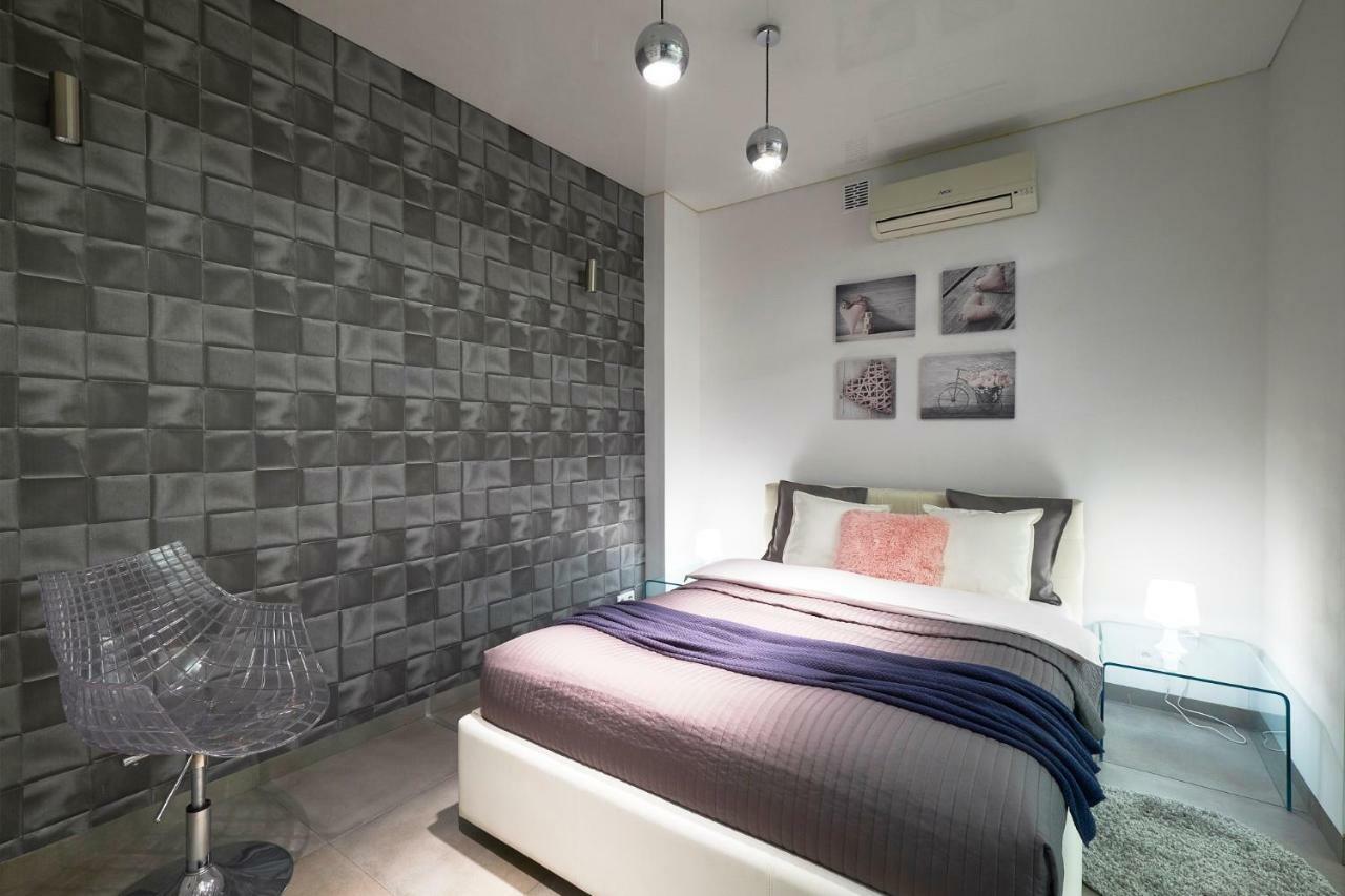 Xavier Boutique Apartment Varsavia Esterno foto