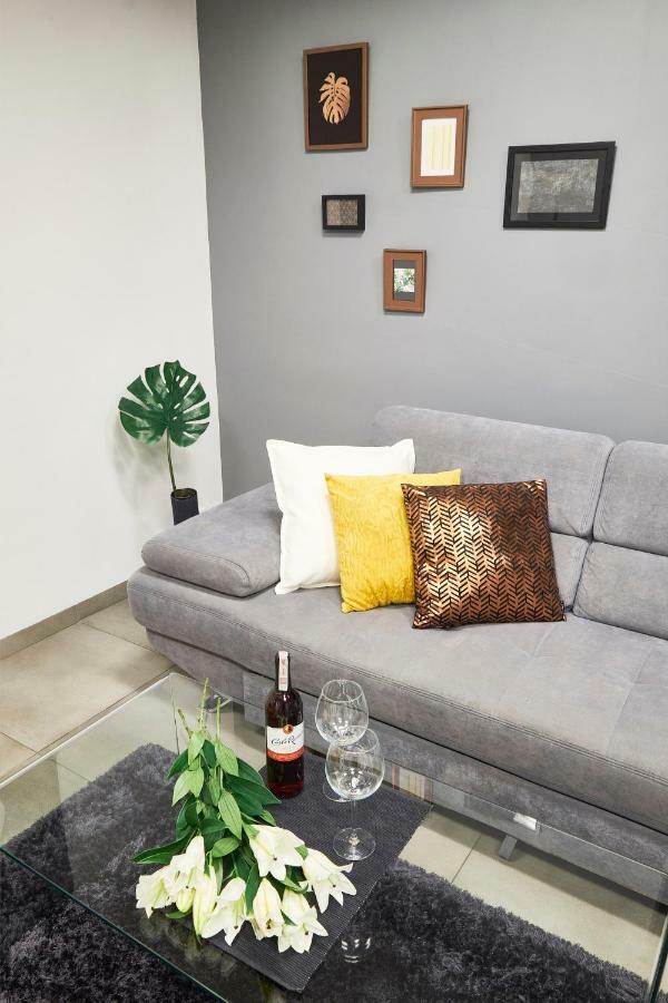 Xavier Boutique Apartment Varsavia Esterno foto